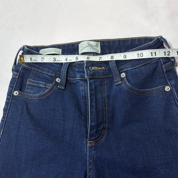 Universal Thread Dark Blue Flare Jeans - Picture 4 of 10